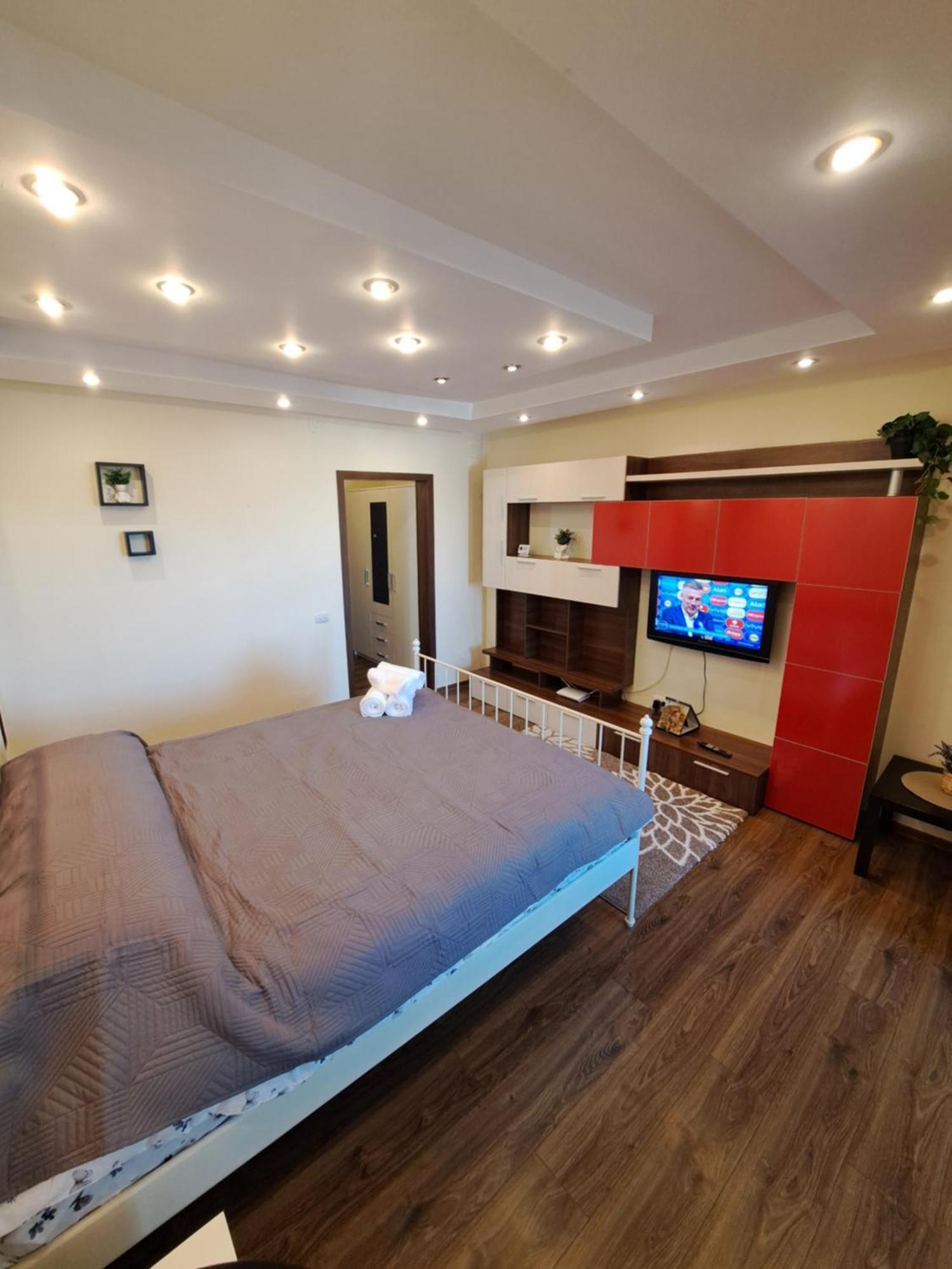Garsoniera Cocheta Apartment บราชอฟ ภายนอก รูปภาพ